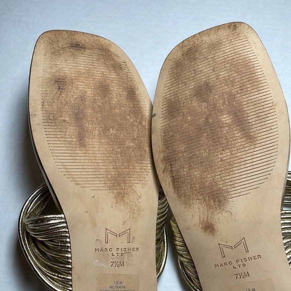 MARC FISHER LTD Tanya Gold Thong Slide Sandals Cushion Sole Flats Flip Flop 7.5 - Picture 8 of 12